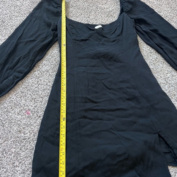 Aritzia Wilfred Novella Dress Black Mini Lined Full Sleeve Side Slit Size US 8 - Picture 8 of 12